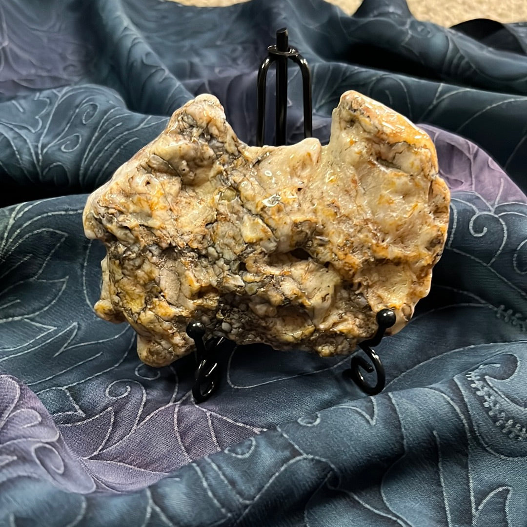 Cherry Agate Slab with Stand