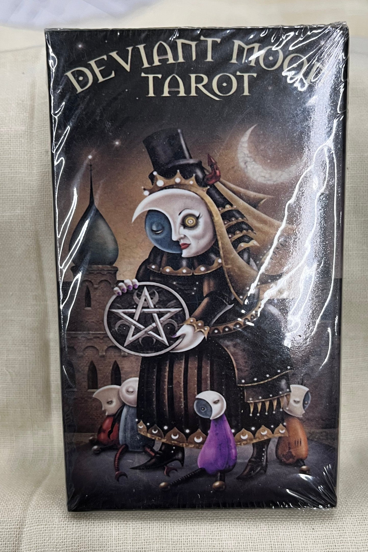 Deviant Moon Tarot