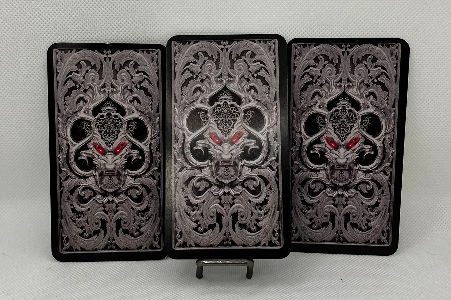XIII Tarot